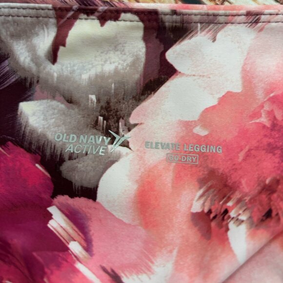 6 Old Navy Women’s Elevate Leggings and 1 c9 by Champion - Size L (Lot of 7) - Picture 7 of 16